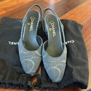 Chanel sling back pump